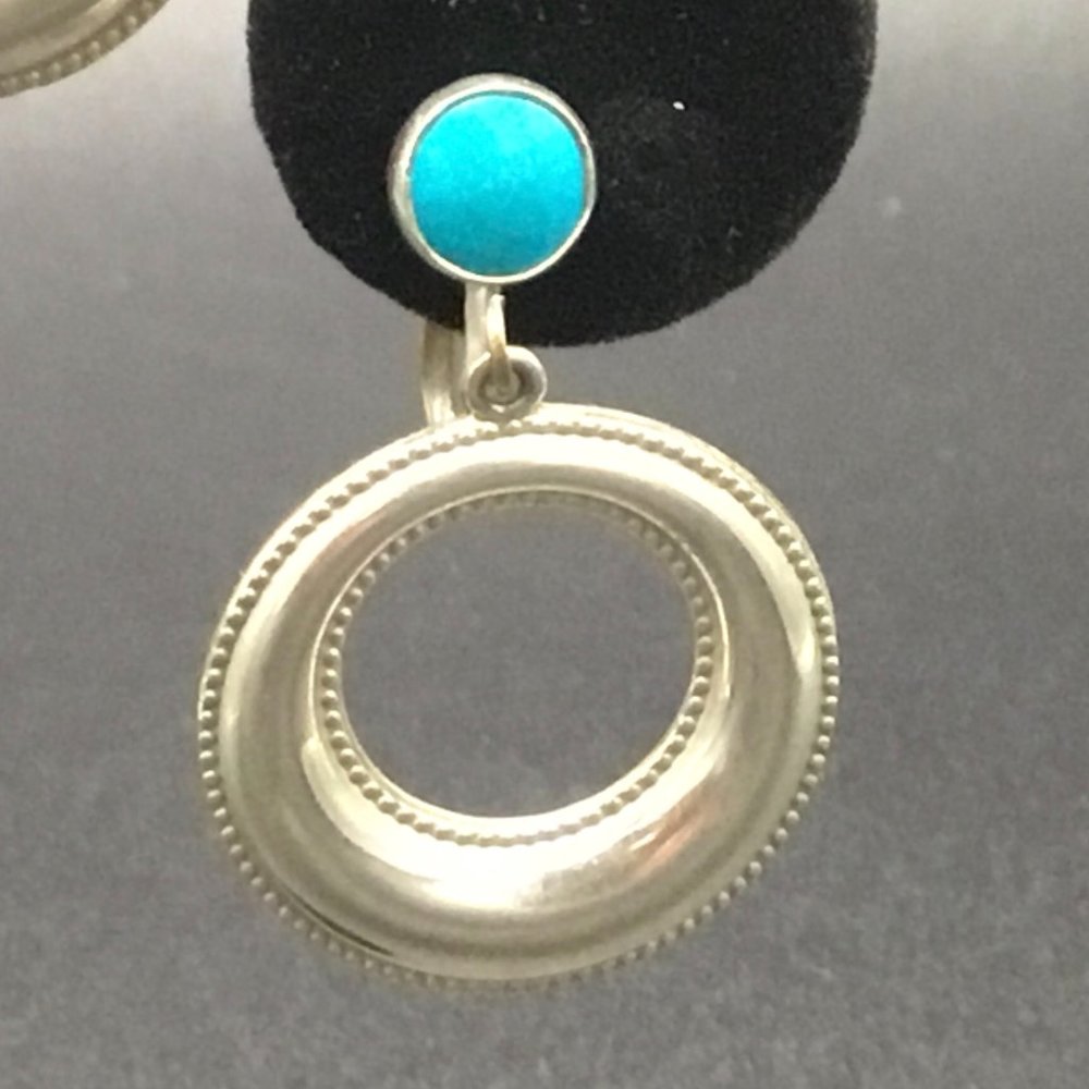 Vintage Southwest Style Silver Tone Earrings